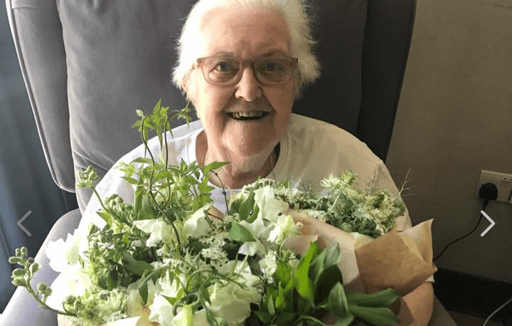 London Hospice Patients Given Gift Of Royal Wedding Flowers